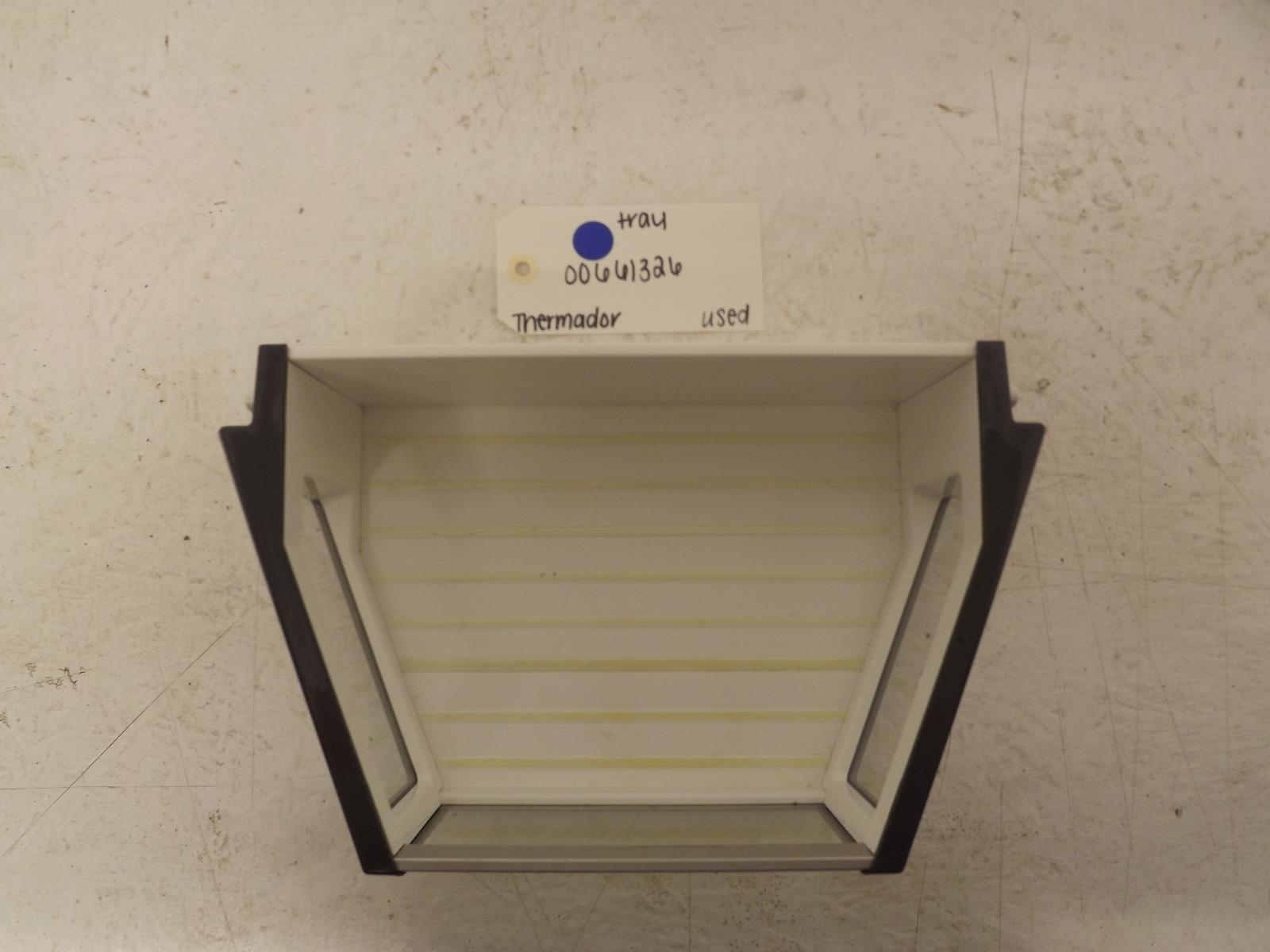 Thermador Refrigerator 00661326 Tray Used Thermador Refrigerator 00661326 Tray Used